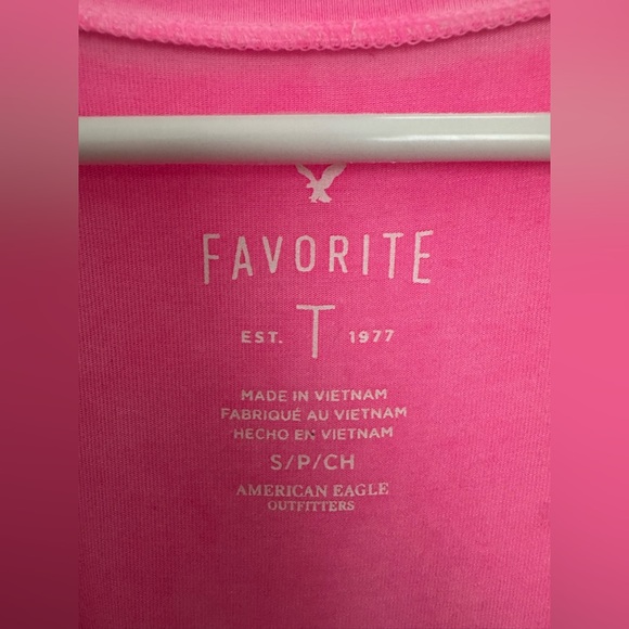 American Eagle Soft & Sexy Favorite T - Picture 2 of 2